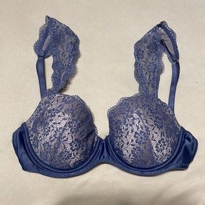 BNWOT Victoria’s Secret 32D Dream Angels Lined Demi Blue Lace Bra